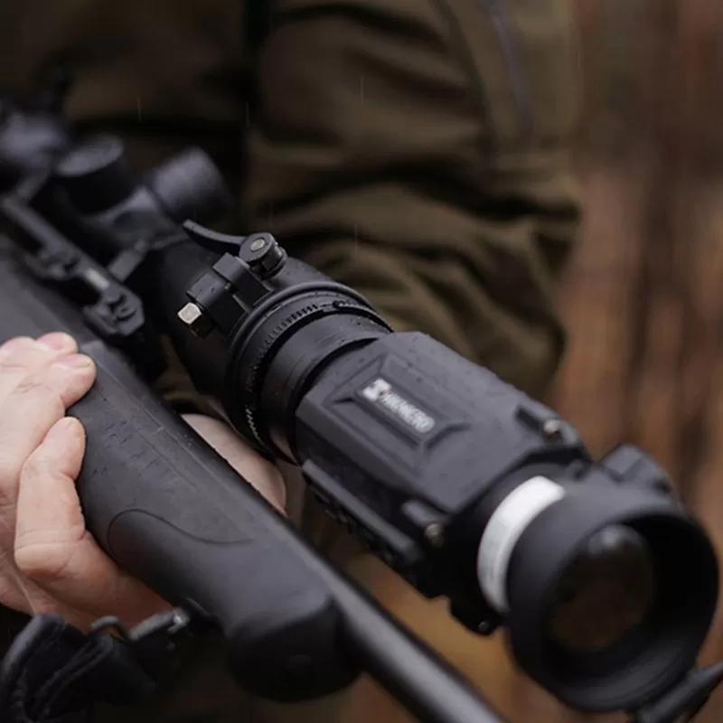 Clip-on HikMicro THUNDER 2.0 TE19CR 256X192, 12 um NETD 35 MK.