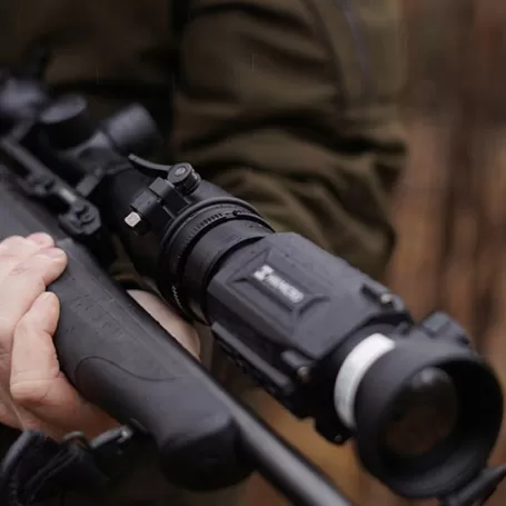 Clip-on HikMicro THUNDER 2.0 TE19CR 256X192, 12 um NETD 35 MK.