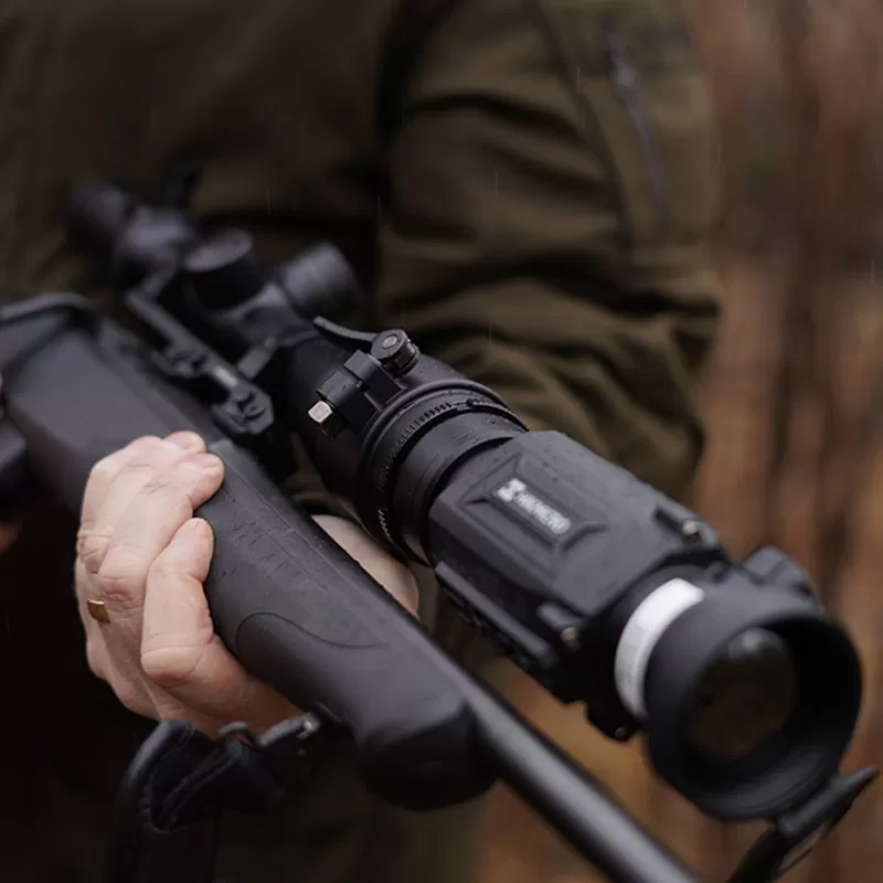 Clip-on HikMicro THUNDER 2.0 TH35PCR 384X288, 12 um NETD 20 MK.