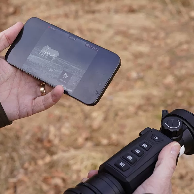 Clip-on HikMicro THUNDER 2.0 TH35PCR 384X288, 12 um NETD 20 MK.