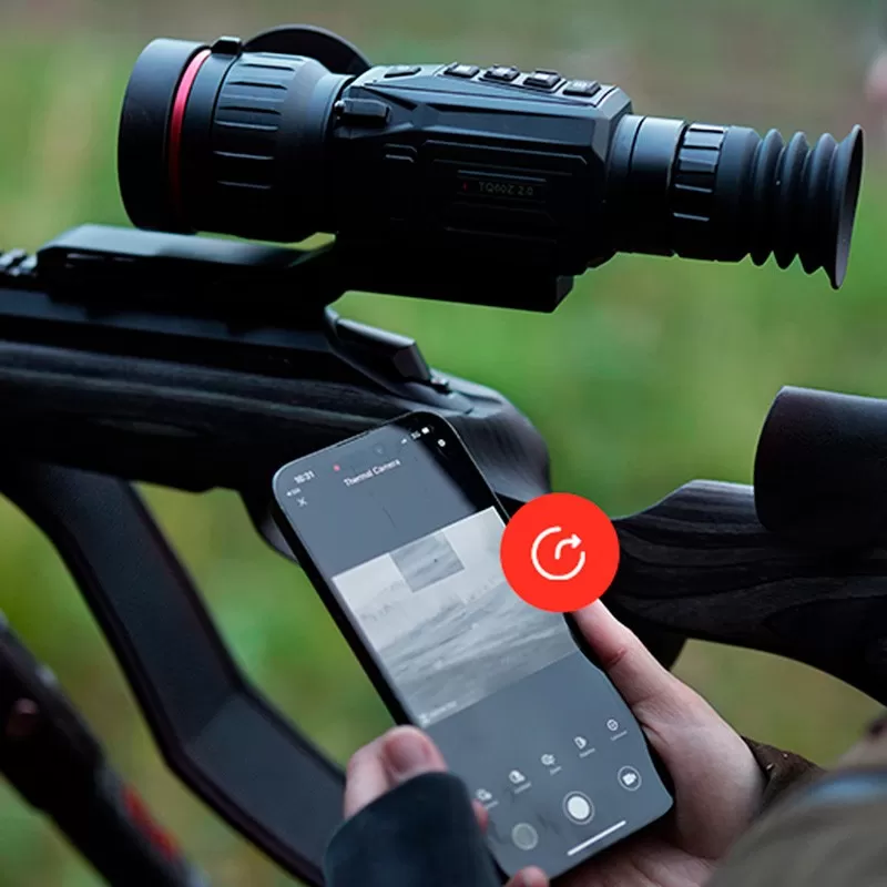 Visor HikMicro THUNDER 2.0 ZOOM TH50Z 384X288, 12 um. LÍQUIDO 20 mk. 50 mm 2600 mt.