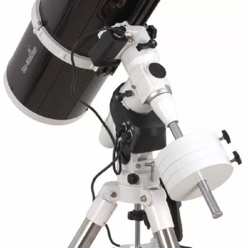 SKY-WATCHER Newton BD 200/1000 NEQ5 Pro GOTO + Telescópio Barlow 2x - SW0029 - Sky-Watcher - Telescópios Sky-Watcher