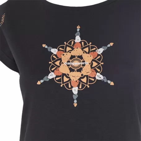 CAMISETA MANDALA PRETA Trangoworld