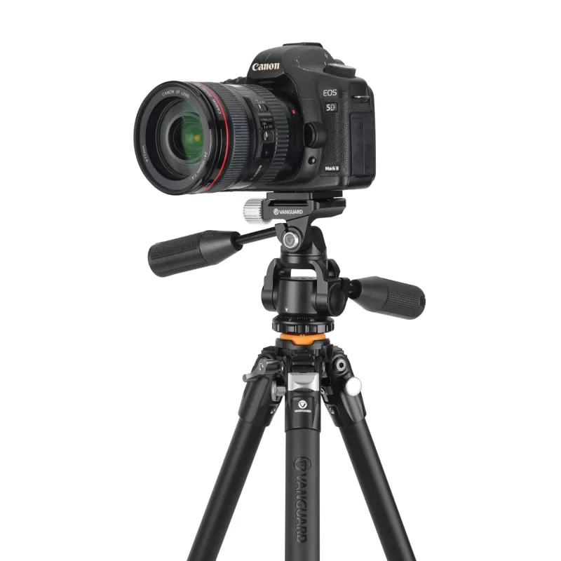 Veo 5 234APS36 - Trípode de viaje de aluminio, rótula de 3 vías