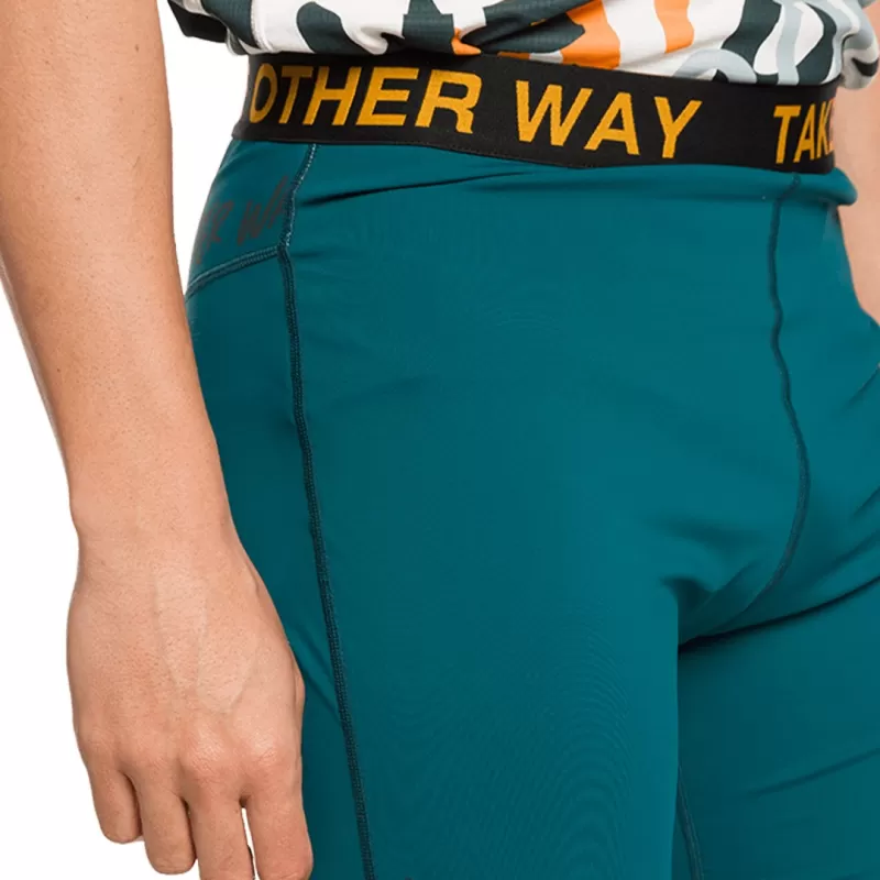 Trangoworld PANT. CORTO BOCHARZ VERDE OSCURO