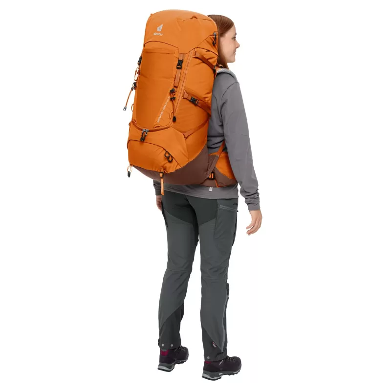 Deuter Aircontact Core 35+10 SL naranja
