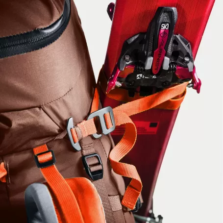 Deuter Freescape Pro 40+ marrom