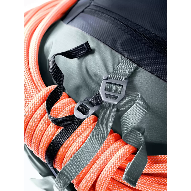 Deuter Guide 30 Preto