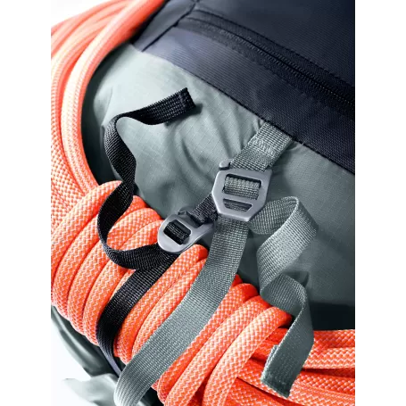 Deuter Guide 30 Preto