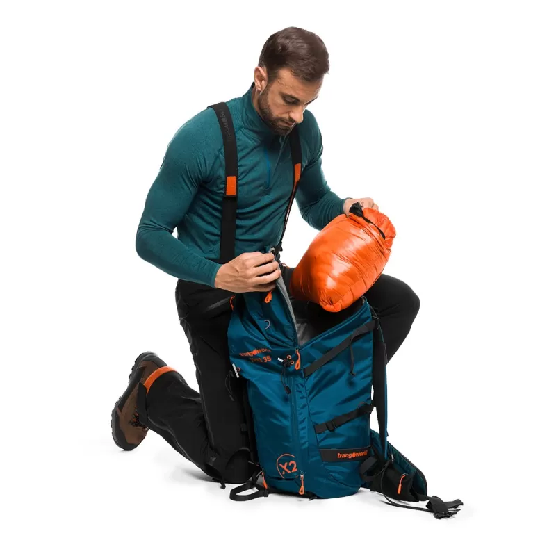 JAQUETA PRETA Trangoworld LUGO