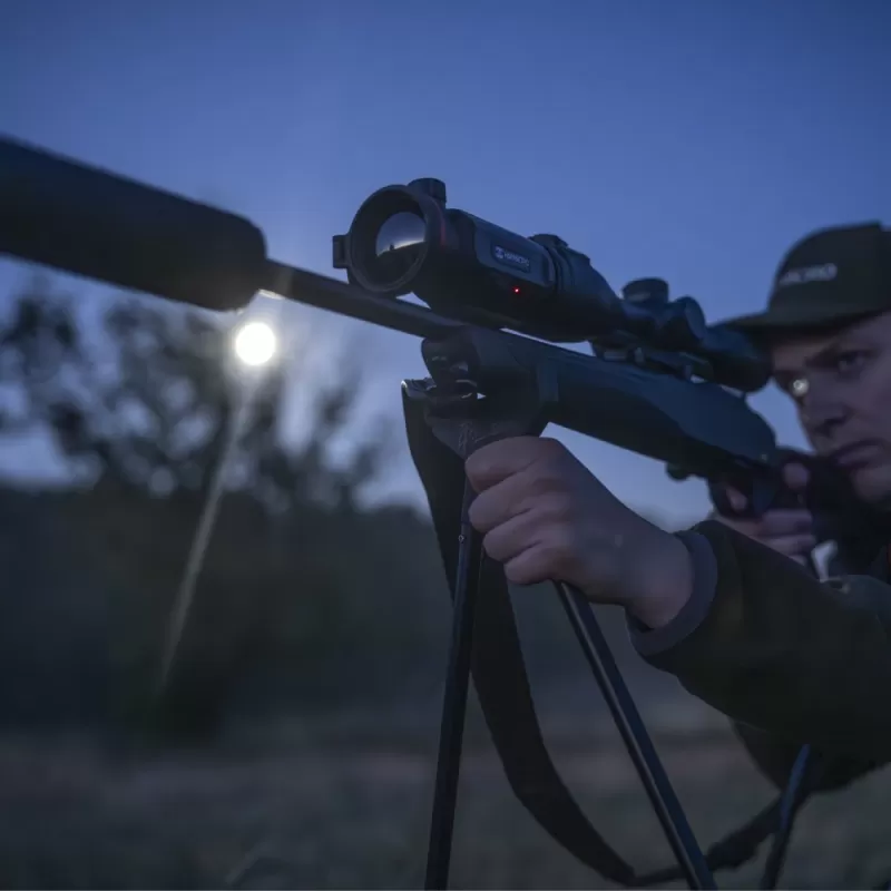 HikMicro THUNDER TH35CR 3.0 384 Cip-On térmico