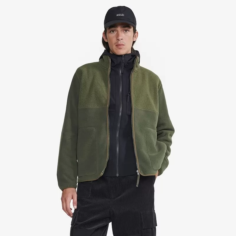 Jaqueta Aigle Polartec® 300 com forro bimaterial e Sherpa Avocat Jaqueta Aigle Polartec® 300 com forro bimaterial e Sherpa Avocat