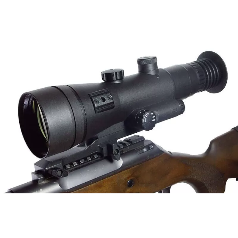 Visor Nocturno DIPOL D241H 3,7x, GEN. 2+, Ultra Ligero, Retícula MILDOT - D241H - DIPOL - Miras y Visores Nocturnos DIPOL Visor Nocturno DIPOL D241H 3,7x, GEN. 2+, Ultra Ligero, Retícula MILDOT - D241H - DIPOL - Miras y Visores Nocturnos DIPOL