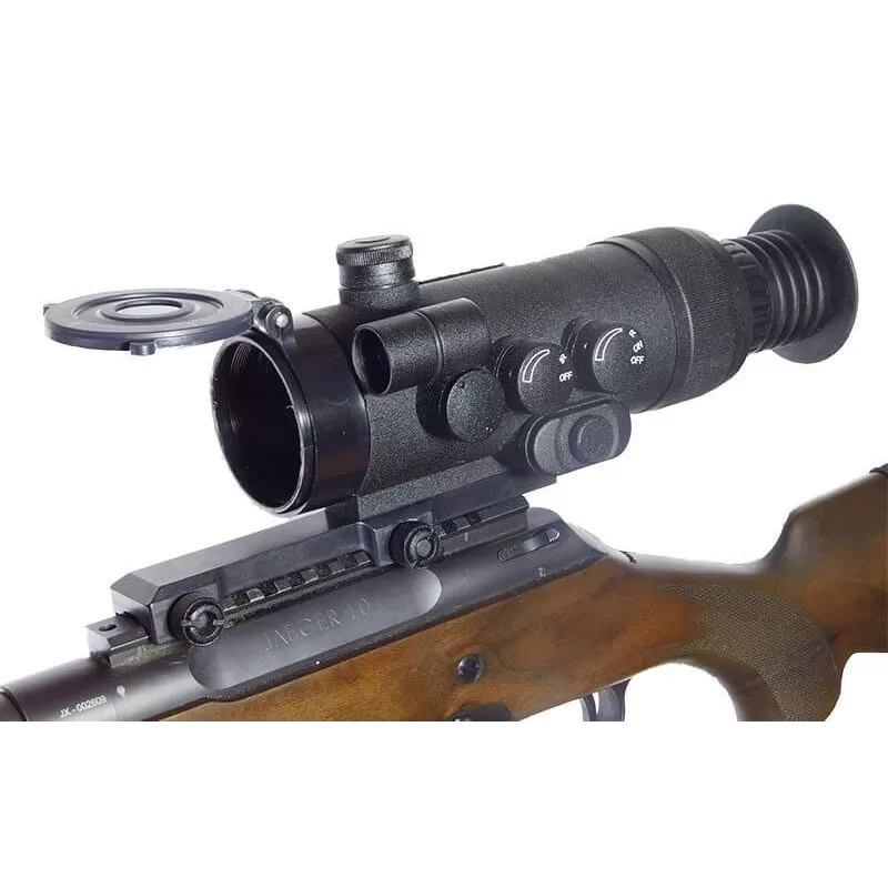 Luneta de visão noturna DIPOL D161 2,5x Gen. 1+, iluminador infravermelho - D161 - DIPOL - Lunetas de visão noturna DIPOL Luneta de visão noturna DIPOL D161 2,5x Gen. 1+, iluminador infravermelho - D161 - DIPOL - Lunetas de visão noturna DIPOL