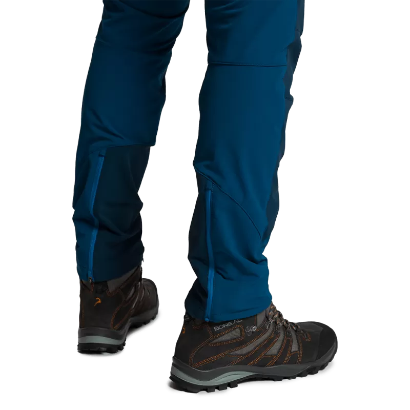 Calças compridas Trangoworld Linard em azul/azul escuro