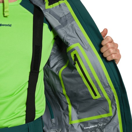 Trangoworld CHAQUETA TRX2 SHELL LT EVO VERDE OSCURO/VERDE