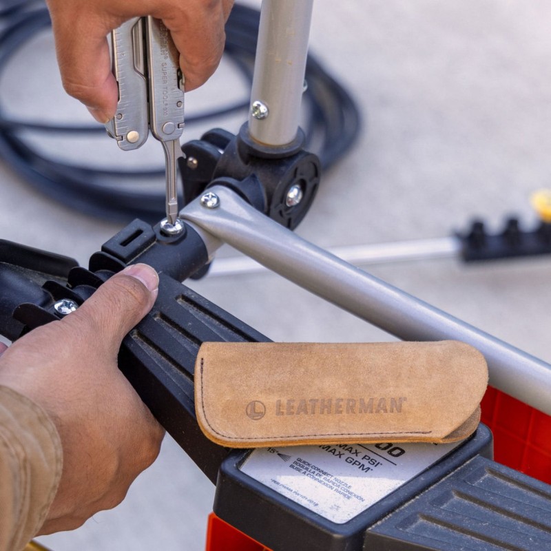 Leatherman SLEEVE/LEATHER-BROWN/M/PKG Brown