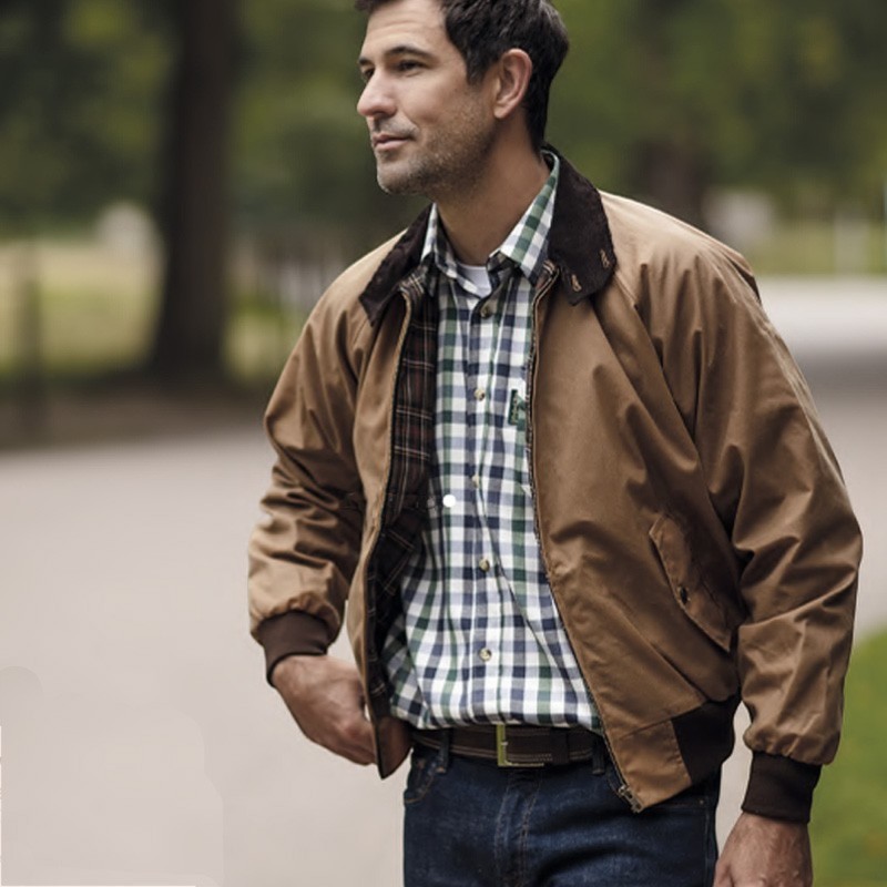 Cazadora encerada Oxford Blue Harrington Sand