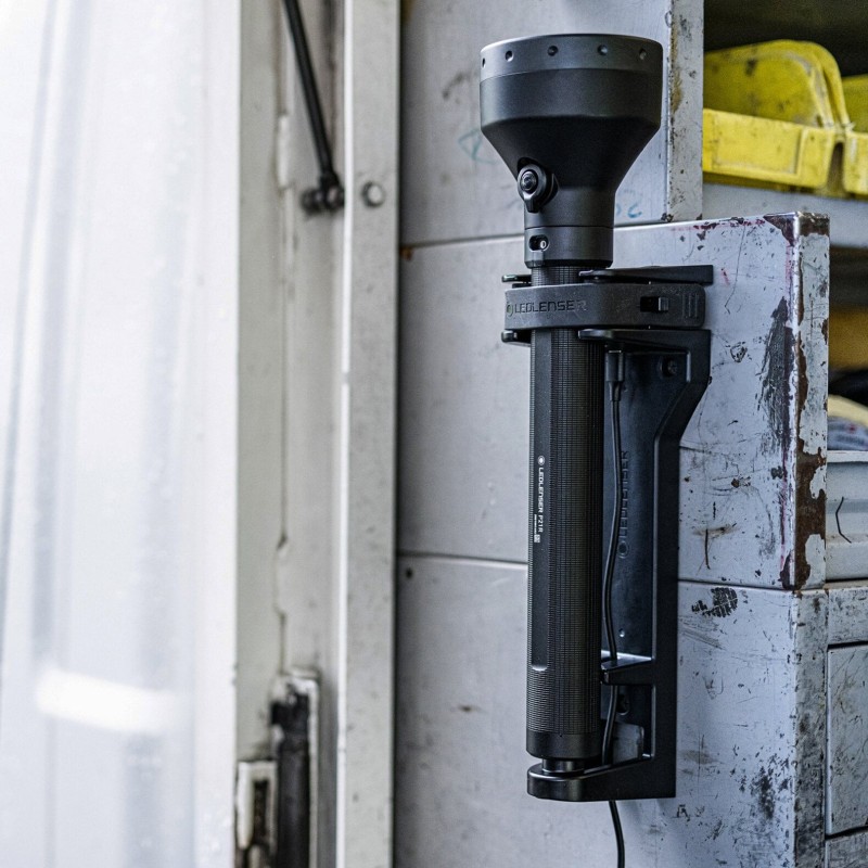 Led Lenser Linterna P21R Recargable
