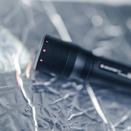 Led Lenser Linterna P7 Pilas