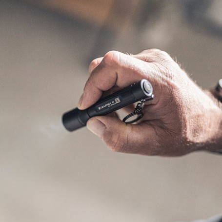 Led Lenser Linterna P3 Pilas
