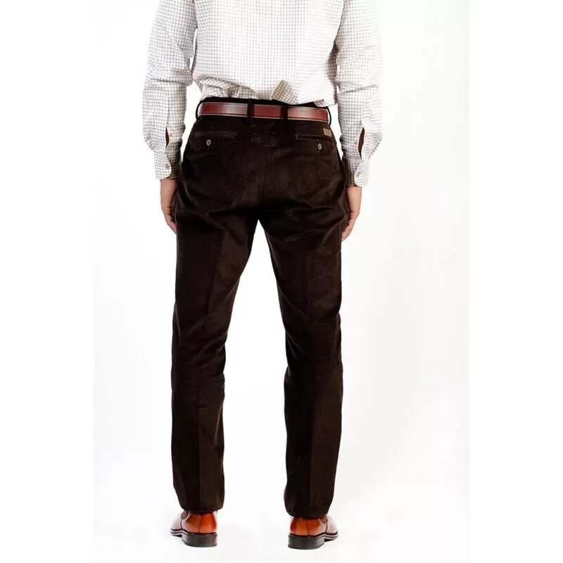 Calças Curzon Classics de Veludo Cotelê Marrom - TRP-BR - Curzon Classics - Masculino - Calças CURZON CLASSICS