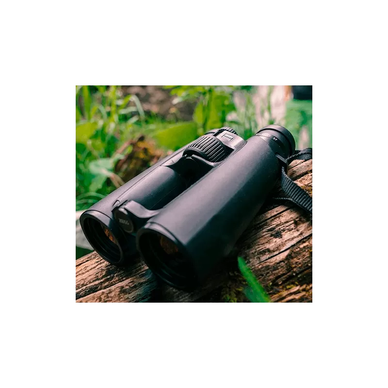 Zeiss Victory SF 8 x 42 T* LotuTec Preto Zeiss Victory SF 8 x 42 T* LotuTec Preto
