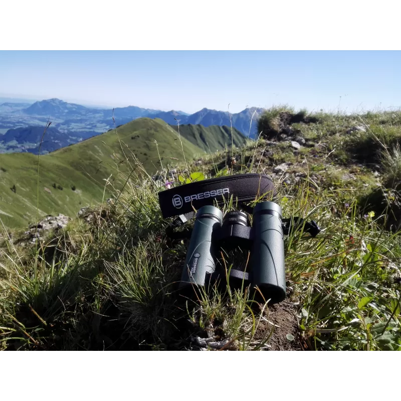 Binóculos BRESSER Pirsch 10x26 com revestimento de correção de fase