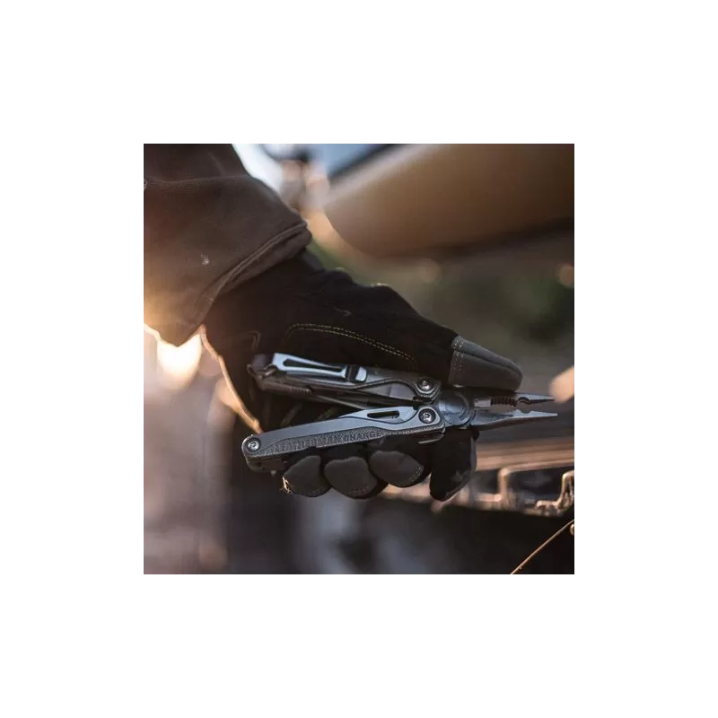 LEATHERMAN CHARGE Tti+ - Bainha de nylon, caixa de papelão