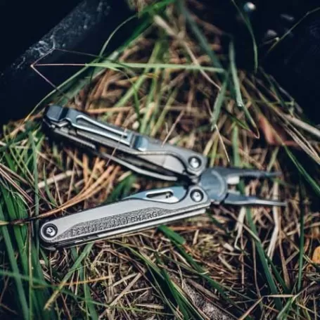 LEATHERMAN CHARGE Tti+ - Bainha de nylon, caixa de papelão