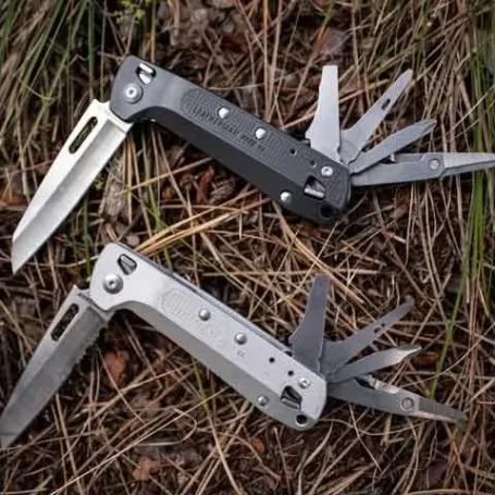 LEATHERMAN K4X prata, borda combinada, sem bainha, caixa de papelão