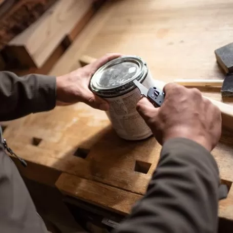 LEATHERMAN K2 cinza escuro, borda lisa, sem bainha, caixa de papelão