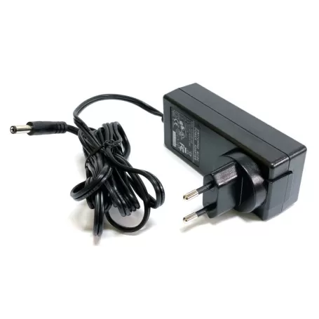 Transformador de potência Celestron 12V para LCM, SLT, NEXSTAR SE, CPC Transformador de potência Celestron 12V para LCM, SLT, NEXSTAR SE, CPC