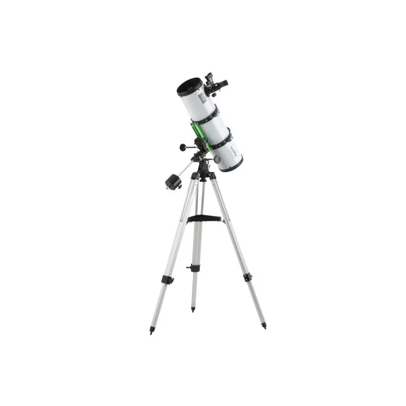 Sky-Watcher 130/650 com montagem StarQuest