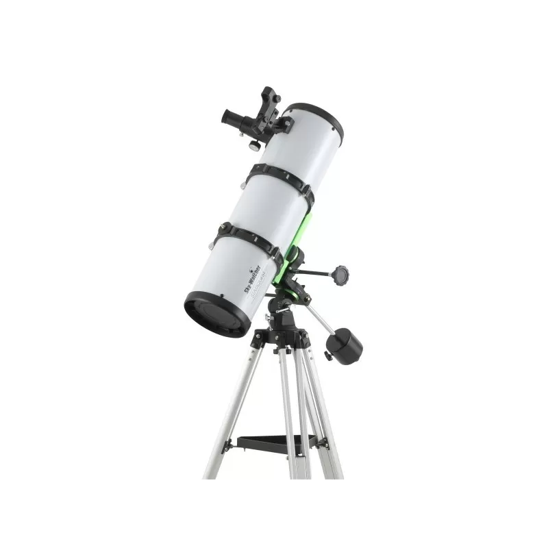 Sky-Watcher 130/650 com montagem StarQuest