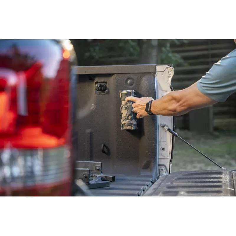 Alto-falante e carregador Bluetooth BUSHNELL Outdoorsman