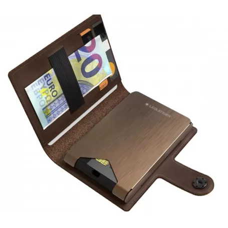 Lite Wallet Plus com lanterna + porta-cartões + carregamento sem fio de 150 lm, castanho Lite Wallet Plus com lanterna + porta-cartões + carregamento sem fio de 150 lm, castanho