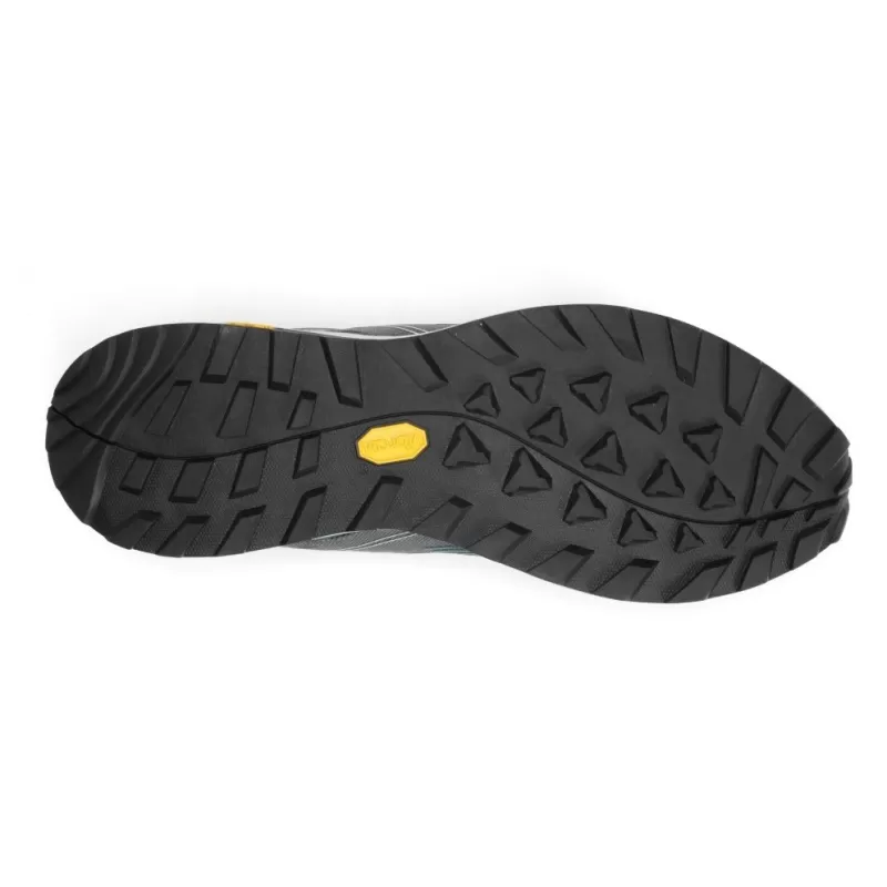 CHIRUCA CAMAGUEY GORE-TEX VIBRAM XSTREK PRETO VERMELHO