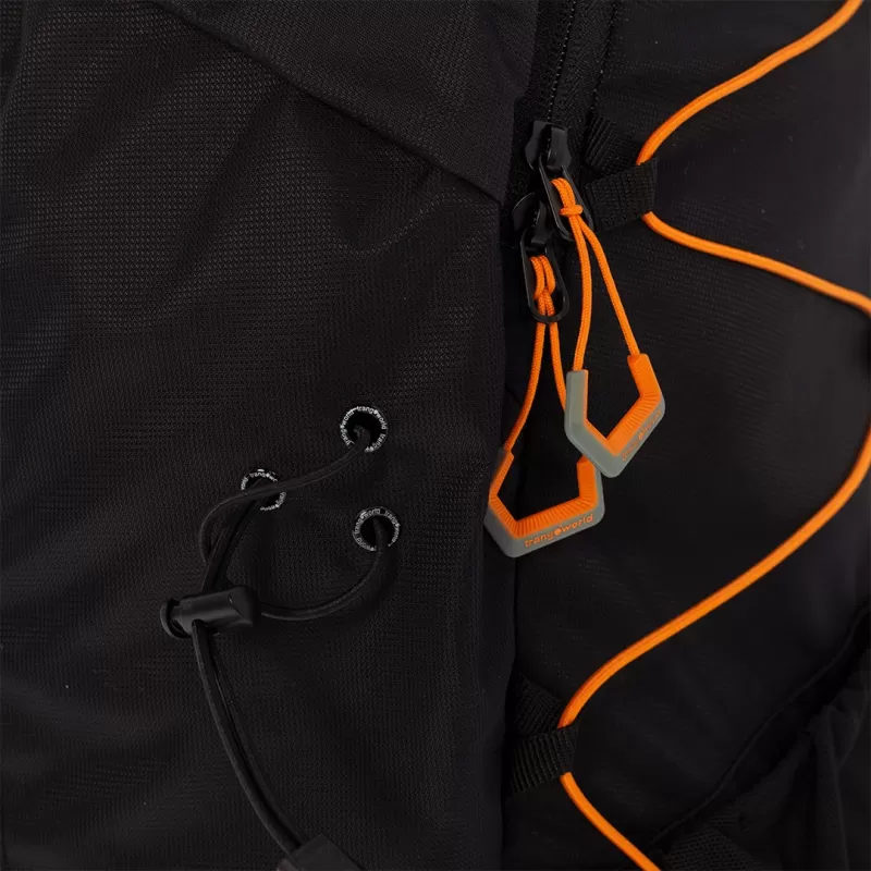 MOCHILA Trangoworld JETHI 25 PRETA