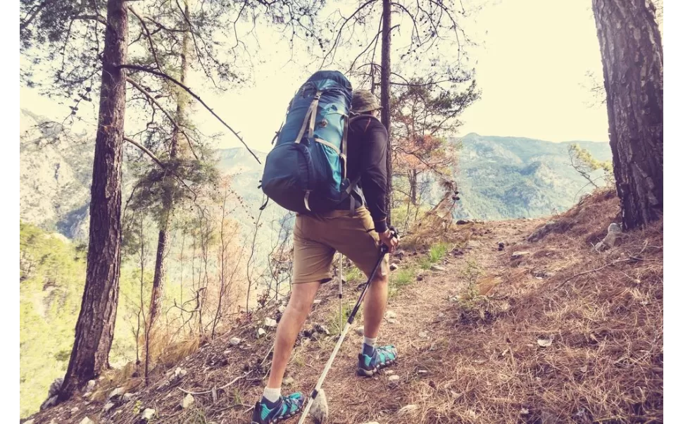 ¿Cómo evitar lesiones en la montaña con el calzado de senderismo adecuado?