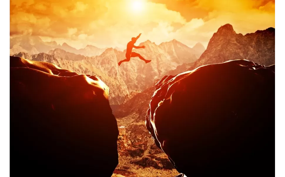 Como se vestir para as montanhas no verão Como se vestir para as montanhas no verão