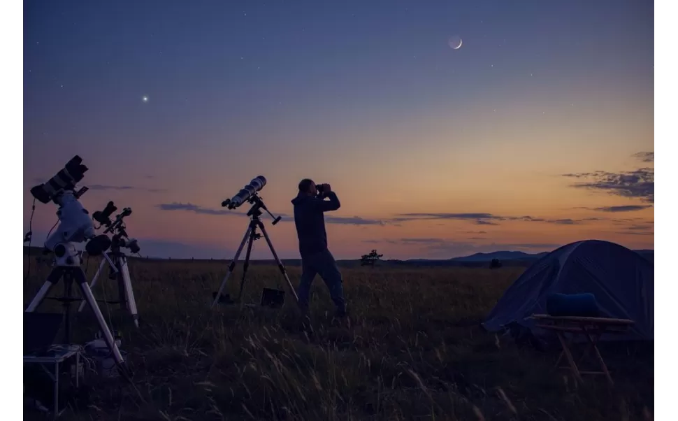 Como observar o céu noturno? Como observar o céu noturno?